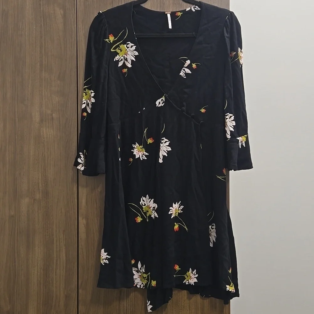 Free People- "Time On My Side" Floral Print Wrap Dress-Size Small - Picture 6 of 17